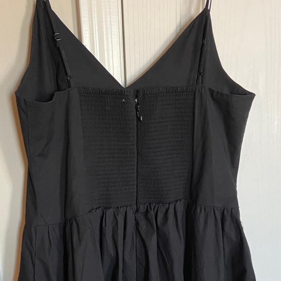 Aritzia Babaton Technique Poplin Dress Size 8 - Picture 5 of 6